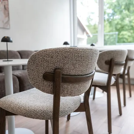 Nature Tilburg, 16 Beds Villa Tilburg