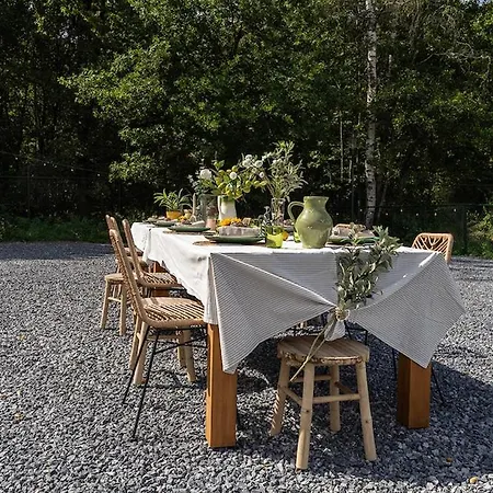 别墅 Nature Tilburg, 16 Beds *
