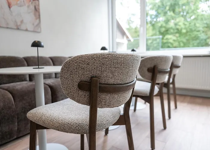 Nature Tilburg, 16 Beds Villa Tilburg