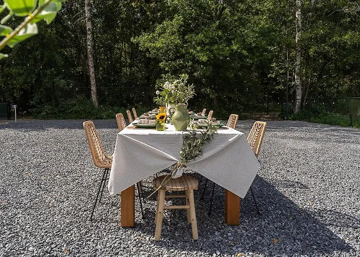 Nature Tilburg, 16 Beds Βίλα