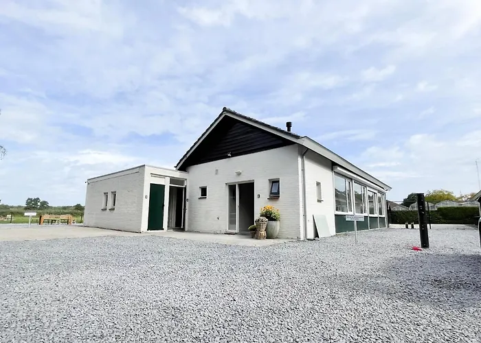 Βίλα Nature Tilburg, 16 Beds *