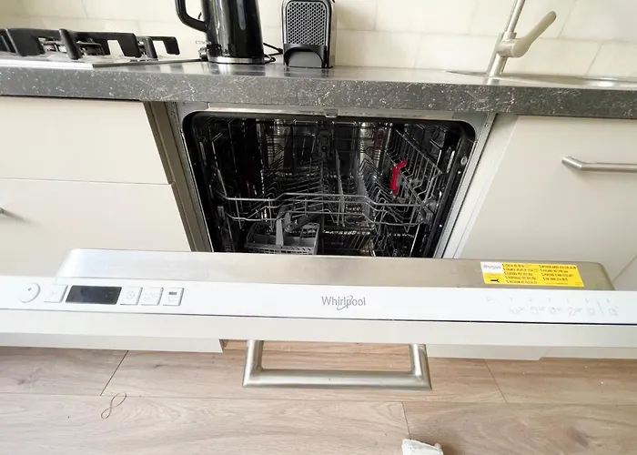 Nature Tilburg, 16 Beds Βίλα