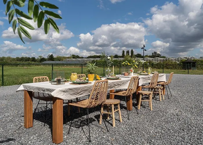 Nature Tilburg, 16 Beds *