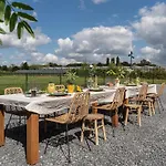 Nature Tilburg, 16 Beds *