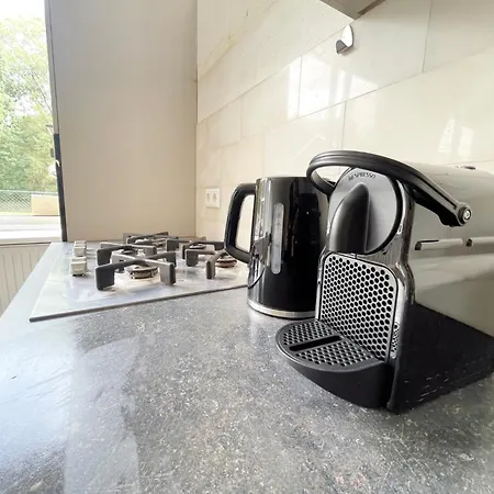 别墅 Nature Tilburg, 16 Beds 提耳堡