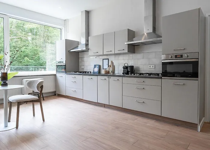 Nature Tilburg, 16 Beds וילה *