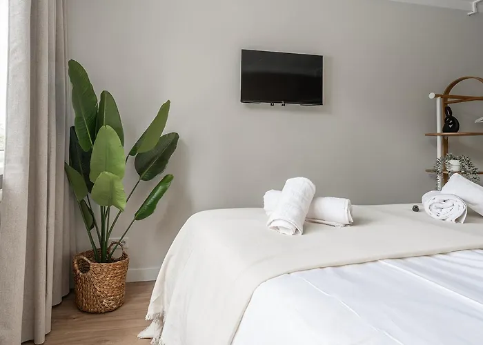 Nature Tilburg, 16 Beds וילה טילבורג